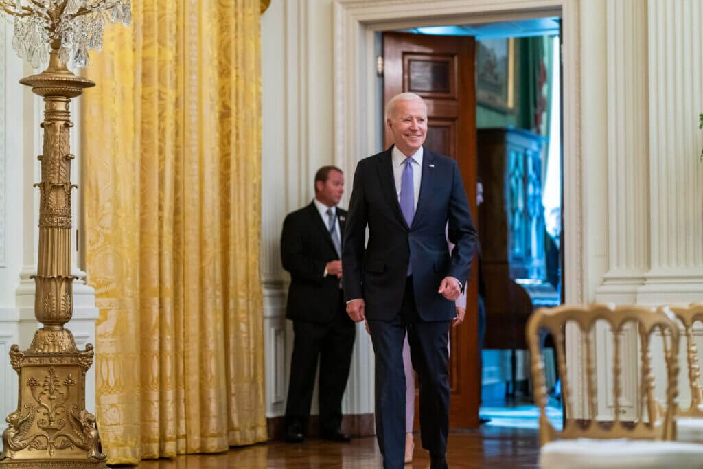 Nota sobre la reforma migratoria 2021 últimas noticias. La imagen es del presidente Joe Biden.